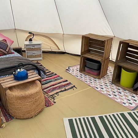 Glamping Meadow Bell Tent Stithians Kültér fotó