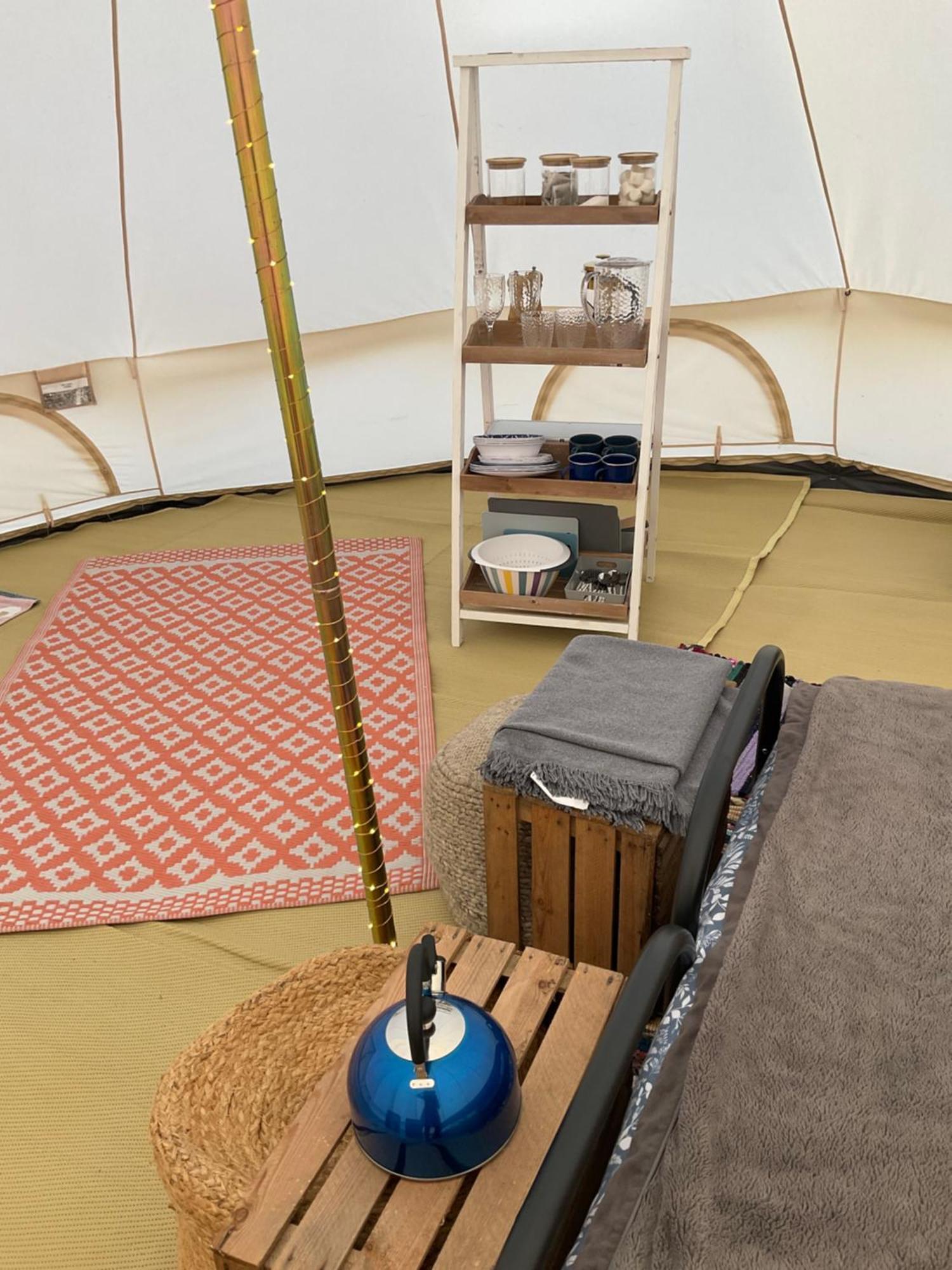 Glamping Meadow Bell Tent Stithians Kültér fotó